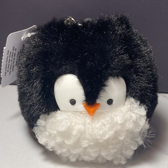 Bath & Body Works Penguin Pom Pocketbac Holder Keychain NEW - Picture 3 of 4